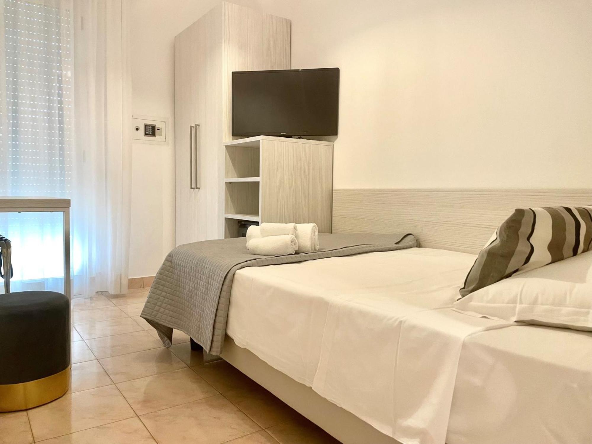 Hotel Maestri Riccione Exterior photo