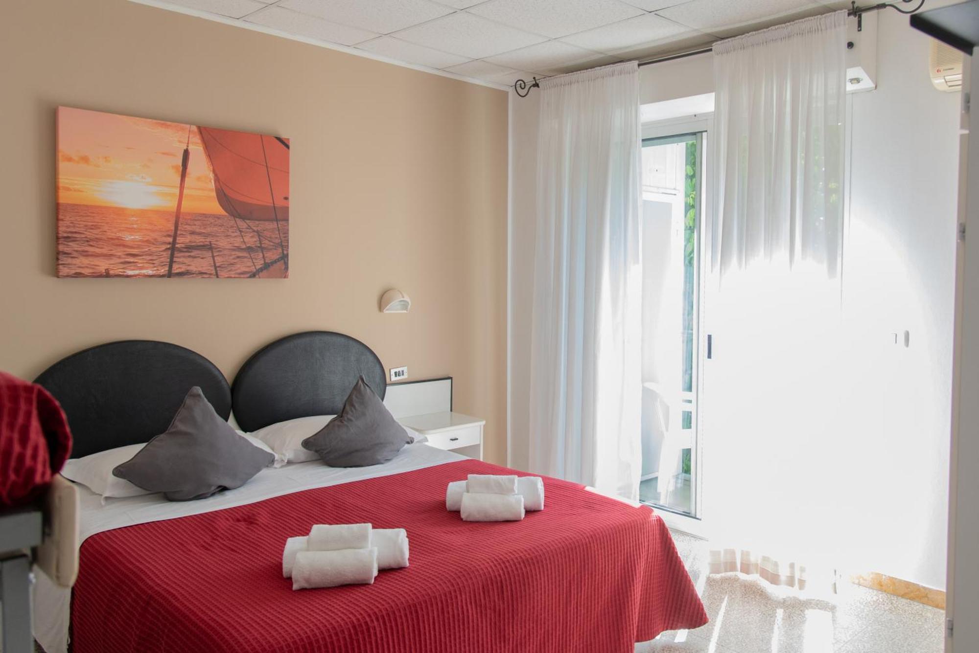 Hotel Maestri Riccione Exterior photo